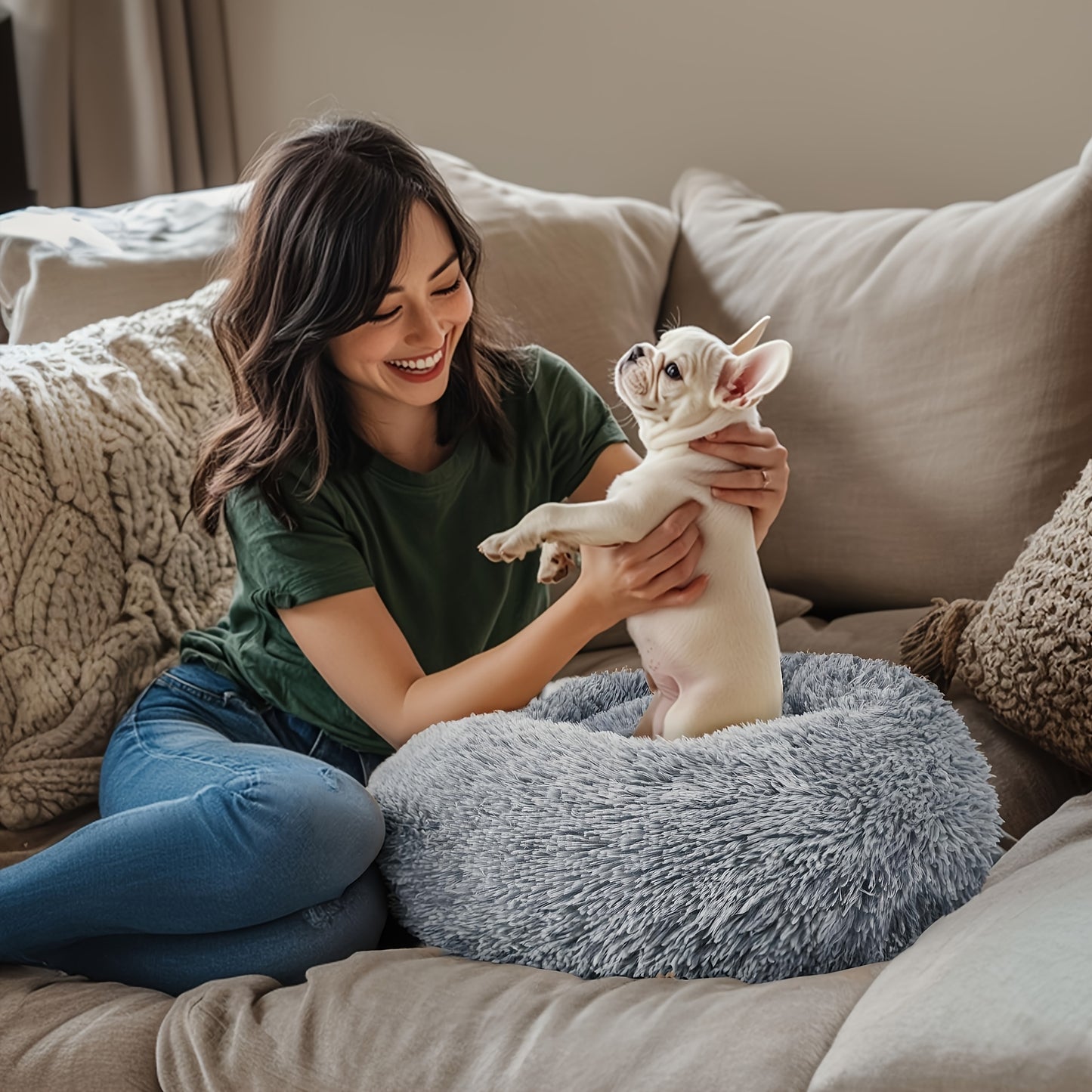 Calming Donut Pet Bed for Small and Medium Dogs and Cats Washable Round Fluffy Polyester Bed with Plush Comfort Indoor Cozy Bedding for Puppies Kittens and French Bulldogs