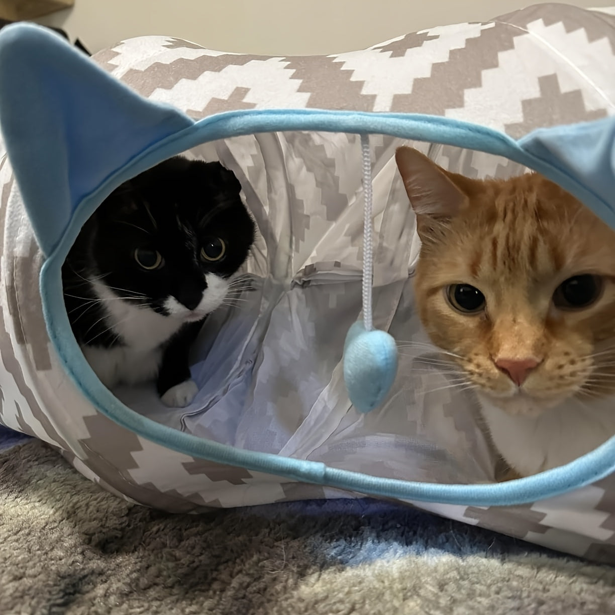 Large Donut Cat Tunnel Bed 2 in 1 Foldable Cat Cave and Toys Indoor and Outdoor Decor Perfect for Easter